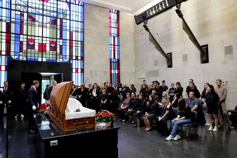 Прощание с военкором Никитой Цицаги: фото 