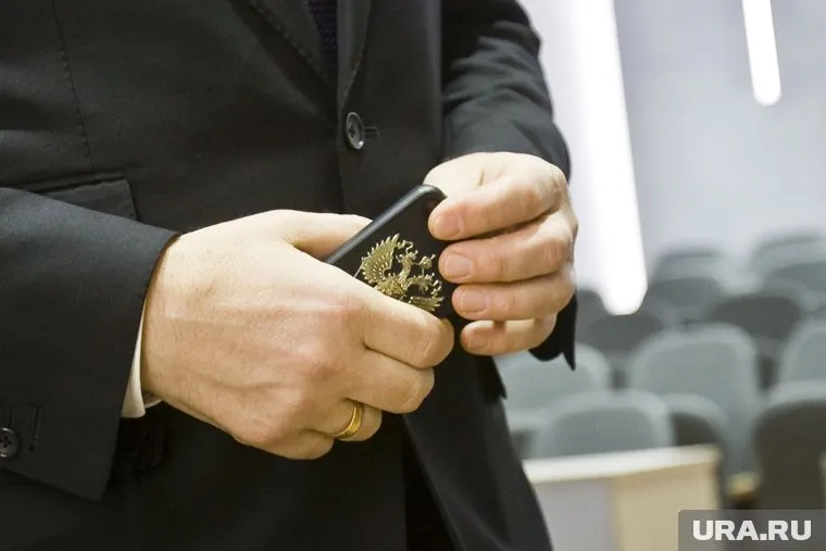 Операции, совершаемые с помощью гаджетов, выводят из тени