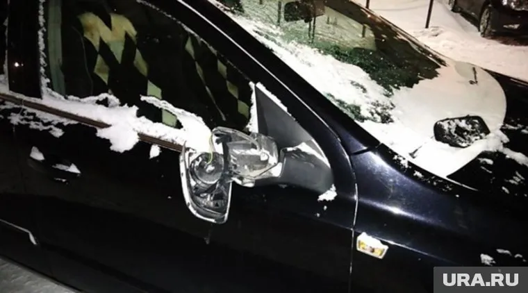 Автомобиль «Опель Астра», на котором якобы сбили ребенка