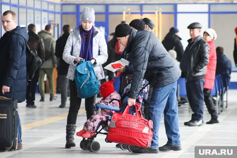 За 11 месяцев 2023 года регион покинули 1,9 тысячи человек