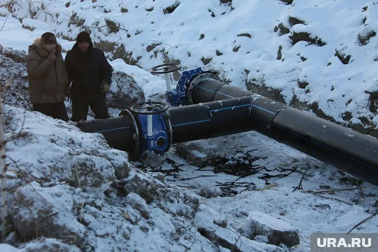 В трех домах Нижневартовска отключат воду, чтобы устранить течь на водопроводе