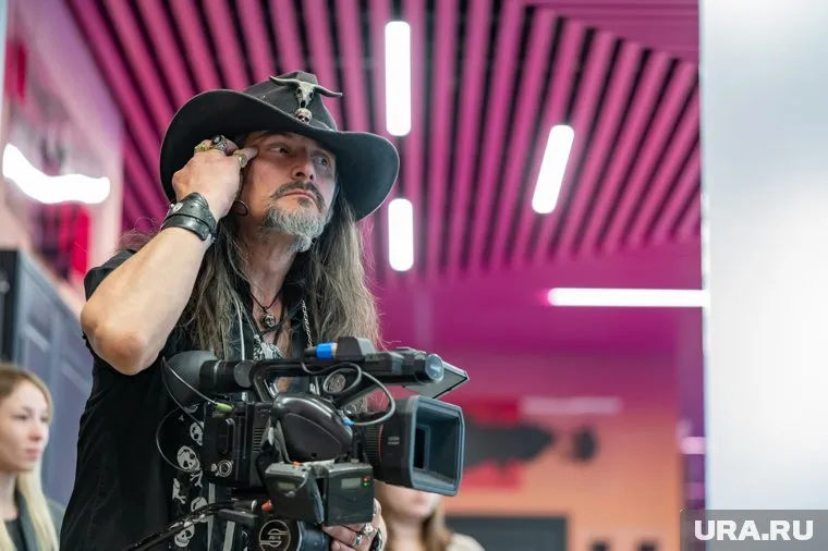 Художник и видеооператор Владислав Рашидов скончался 17 января.