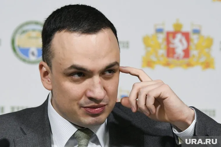 Дмитрий Ионин сделал советником уволенного из департамента туризма Юрия Патанина