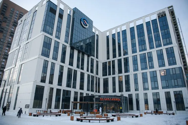 Уборка снега в Академическом и Чкаловском районах. Екатеринбург