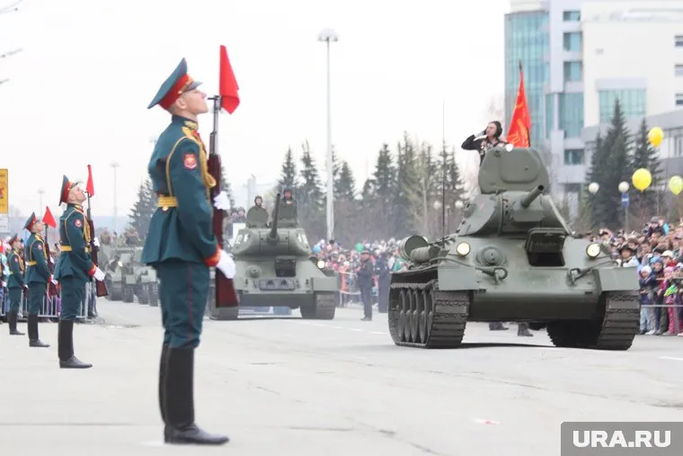 9 Мая гости и жители Верхней Пышмы увидят уникальную технику