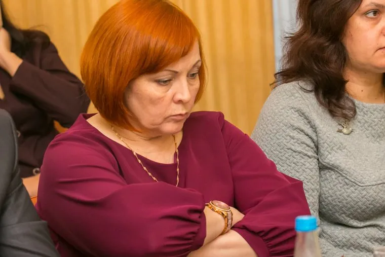 Заседание комитета по региональной политике областной Думы. Курган, лукашук елена