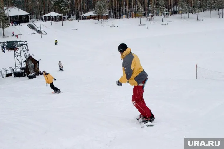 Пока место, где построят парк, используют зимой для катаний (архивное фото)