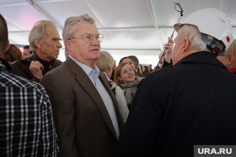 Почти 70-летнего экс-политика несколько лет преследуют неудачи