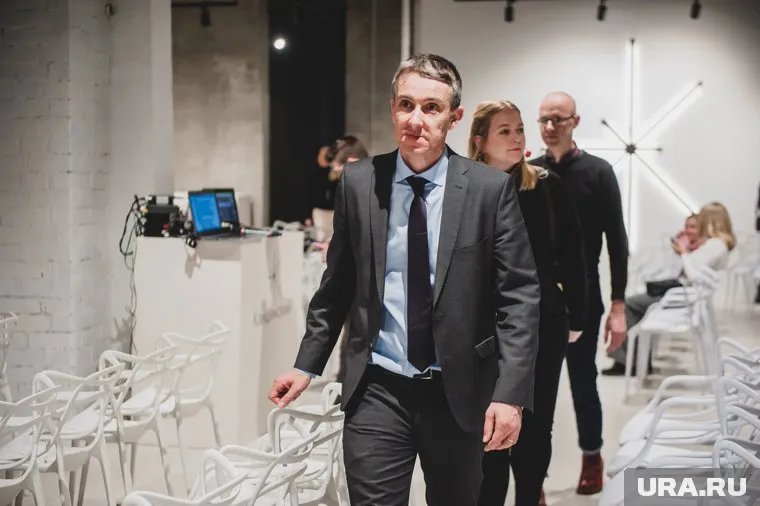 Генконсул почувствовал недомогание после приезда из Великобритании