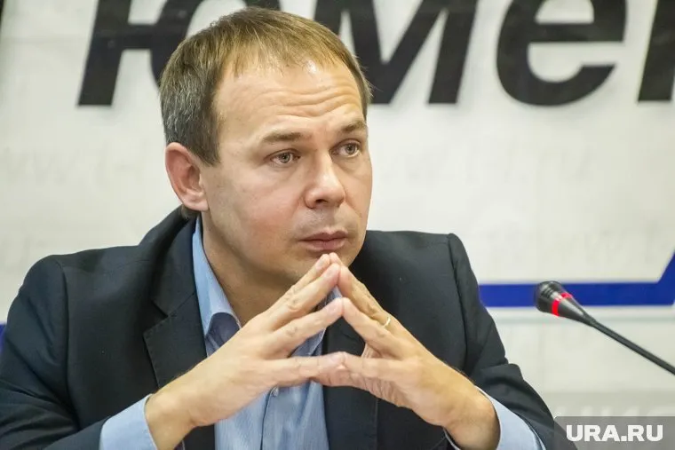 Коллектив онкоцентра хочет видеть своим главой Владимира Елишева