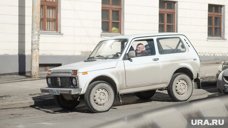 Водитель из ЯНАО продал "Ниву", чтобы избежать ее конфискации