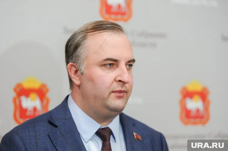 Гербер отметил, что по инициативе Путина формат прямых трансляций стал нормой для глав регионов