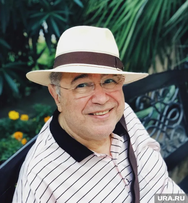 Доход Петросяна по самым скромным подсчетам составляет сто миллионов рублей в год