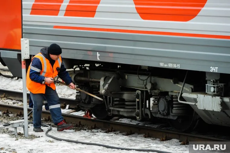 РЖД решили отменить 53 поезда