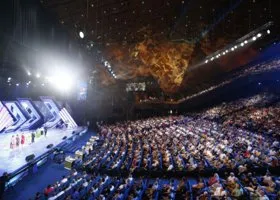 Легенды КВН помогли Екатеринбургу ответить Соловьеву