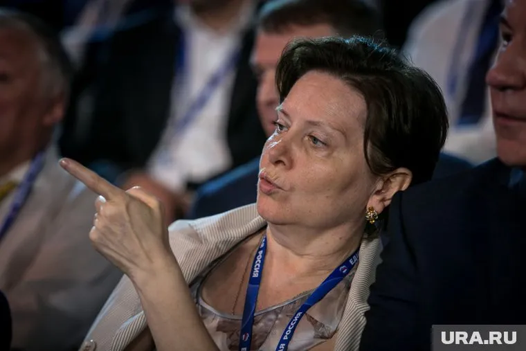 Губернатор Югры разберется с чиновникам, проглядевшими лесные пожары и вспышку менингита