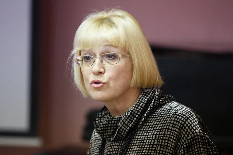 Встреча Евгении Умниковой с учителями и родителями учеников гимназии №9. Екатеринбург, умникова евгения