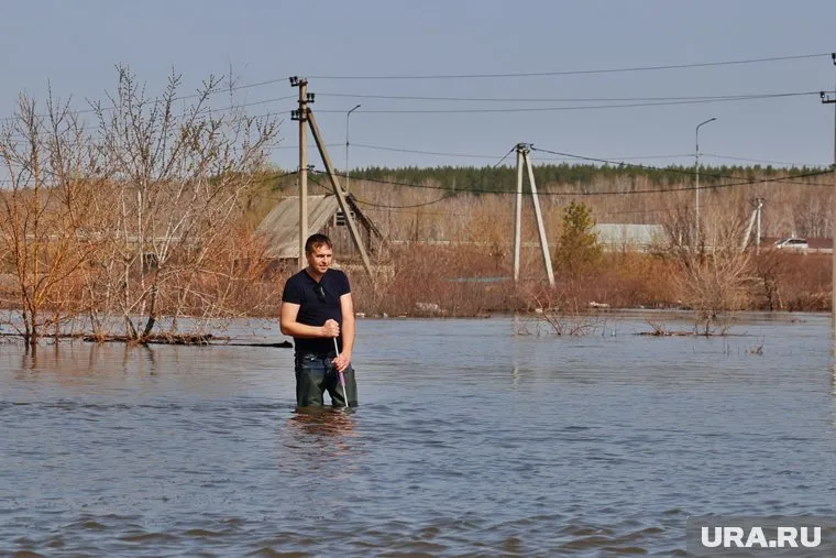 Рост уровня воды возле села Абатское за последние 12 часов составил 137 сантиметров.