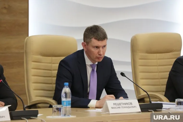 Максим Решетников остался не доволен работой министра ЖКХ