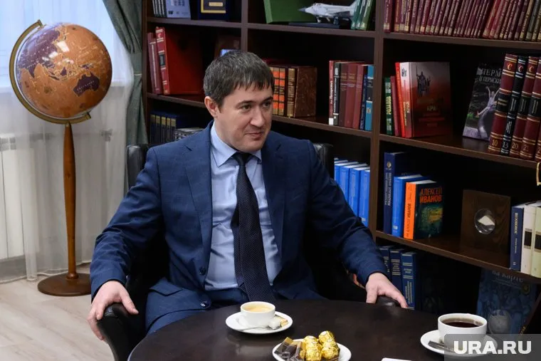 Губернатор Пермского края Дмитрий Махонин ожидает, что «Ласточки» пустят в Закамск в 2022 году