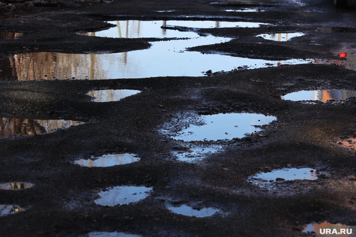 Жители Ухановки в Челябинске пожаловались на плохую дорогу главе СК Бастрыкину