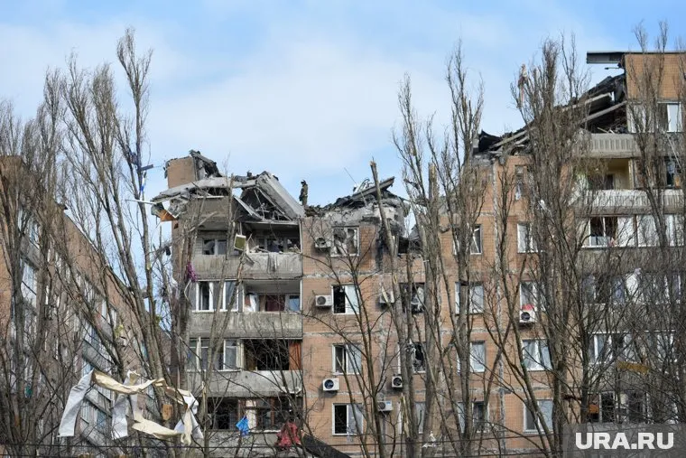 В городе Ясиноватая разрушено порядка 700 зданий