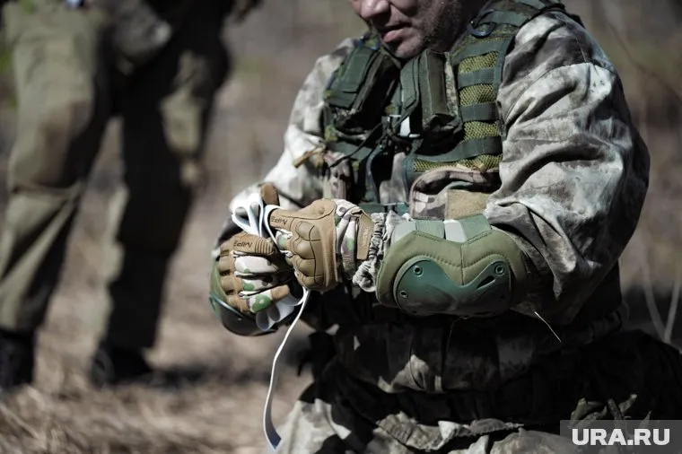 Военного на пыточном ролике опознали близкие