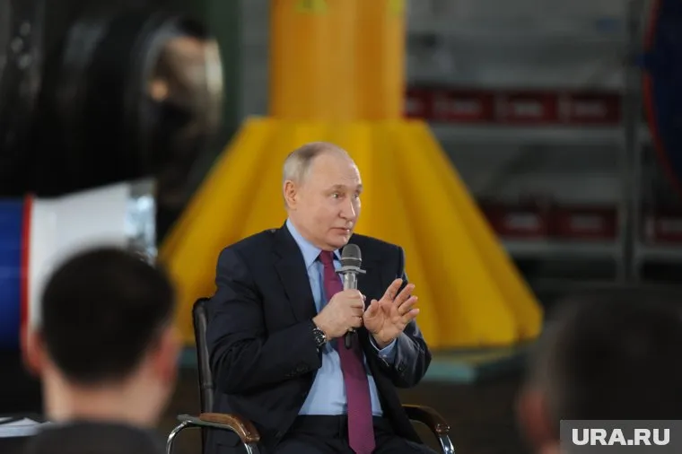 По словам Путина, ушедшие из РФ бренды, создали для российских компаний культуру производства