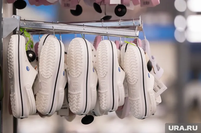 Популярную обувь рекомендуют носить осторожно