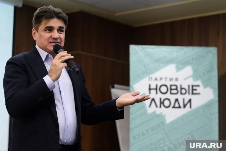 16 марта Алексей Нечаев работал с партийным активом в Екатеринбурге