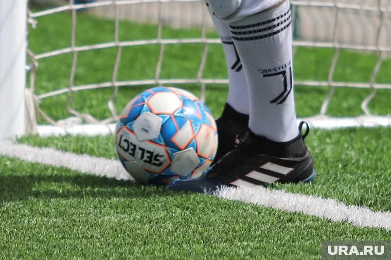 Андрей Соломатин стал первым российским футболистом, кто посетил Донбасс