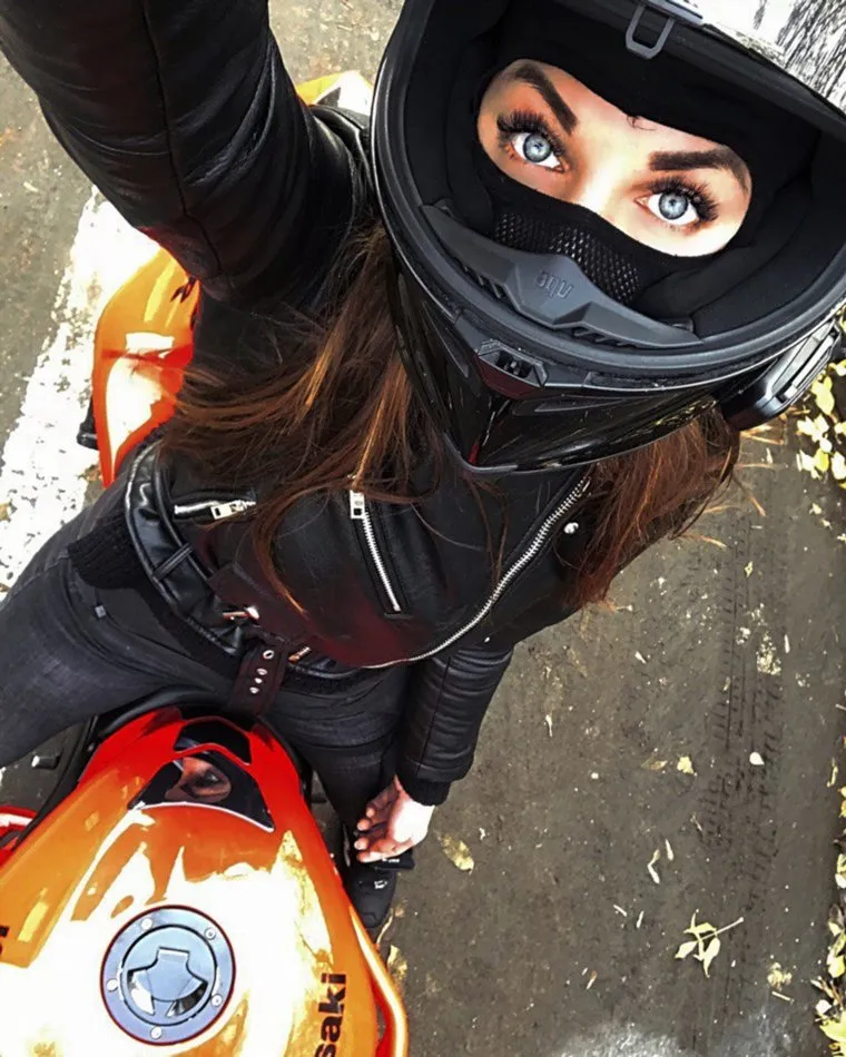 Блогер МотоТаня (Татьяна Озолина)