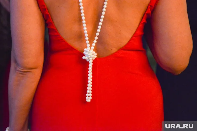 Врач рассказал, как вернуть стройную талию после новогодних застолий