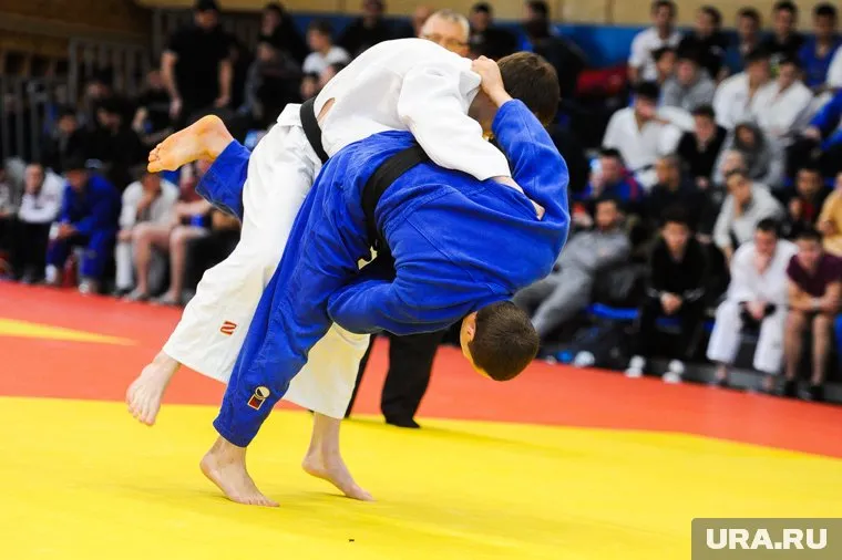 Лаврентьев из Кургана записал первое обращение после триумфа в Европе