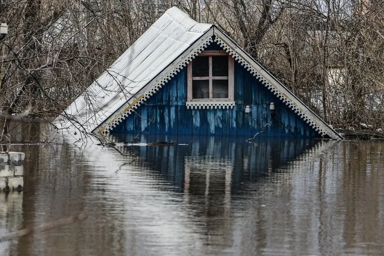 Затопленные снт за Кировским мостом. Курган