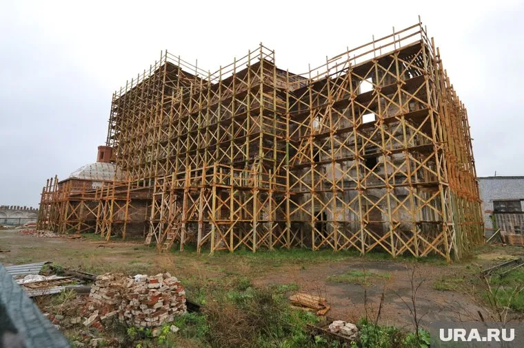 Так ремонтируемый собор выглядел в 2020 году