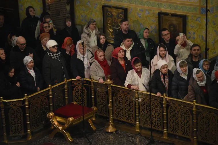 Ночное пасхальное богослужение. Екатеринбург 