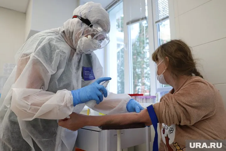 У людей, не имеющих иммунитета к COVID-19, при «Омикроне» может развиться тромбоэмболия