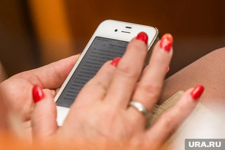 Пользователи сами выдают себя набором простых действий