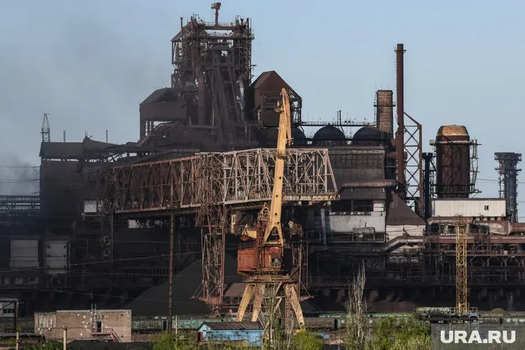 На заводе скрываются украинские националисты