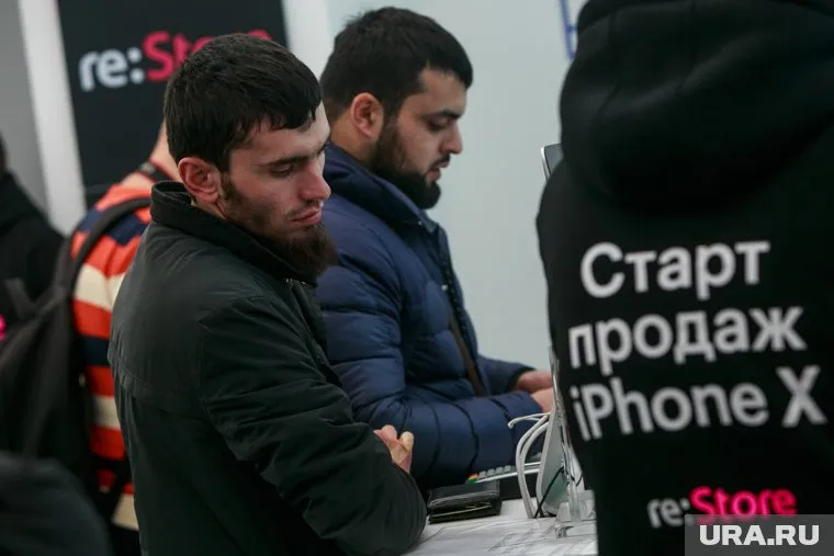 Стоимость iPhone X варьируется от 80 до 92 тысяч рублей