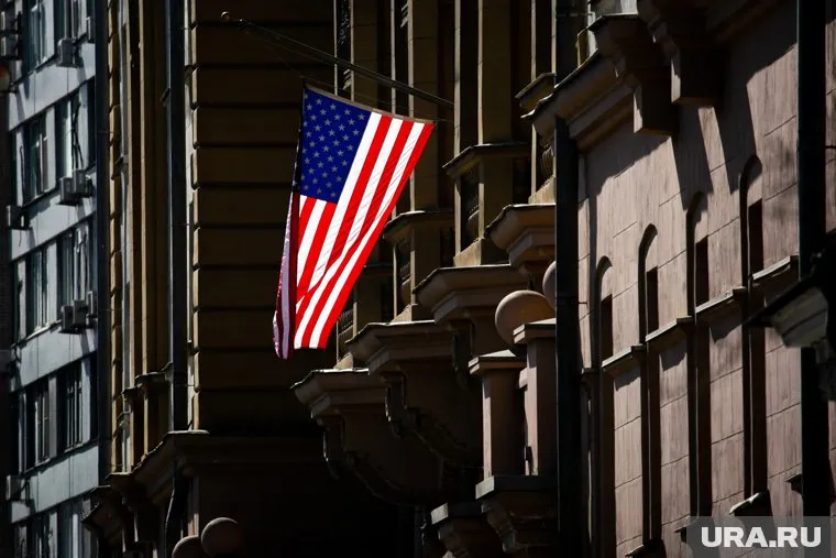 США закрывают глаза на насилие и беспорядки в других странах, которые являются выгодными для американских властей, пишет Global Times