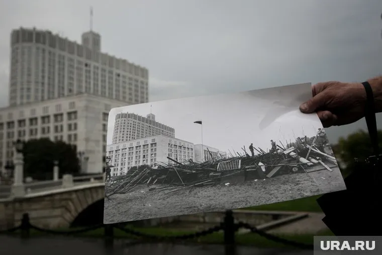 Атмосферу августа 1991 года передают архивные фото