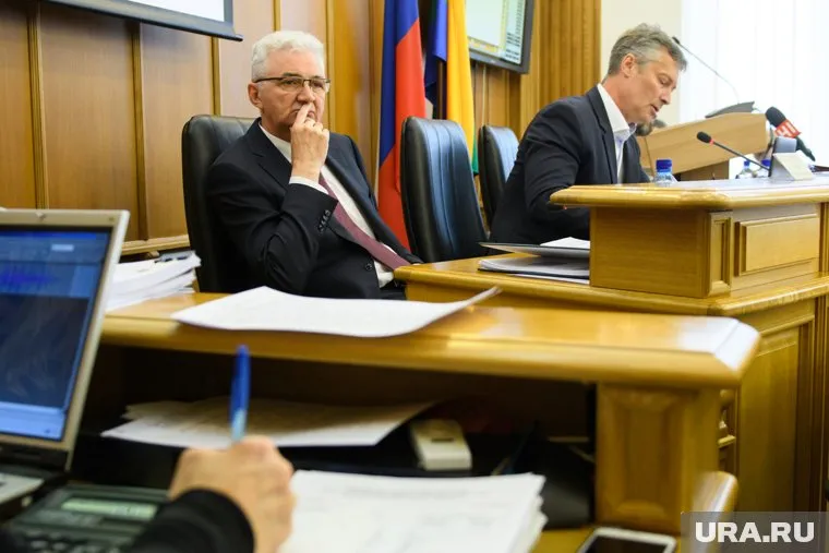 Успел ли Александр Якоб ознакомиться с книгой товарища — пока неясно