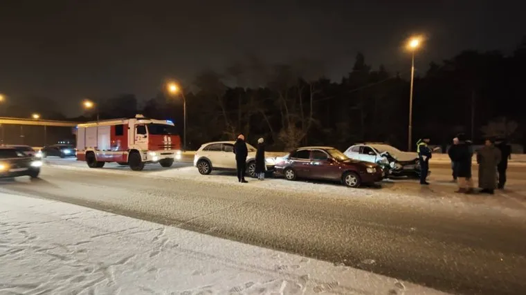 В ДТП попало четыре машины