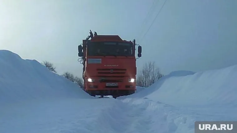 Несмотря на непогоду, сотрудники компании трудились в течение всех праздничных дней