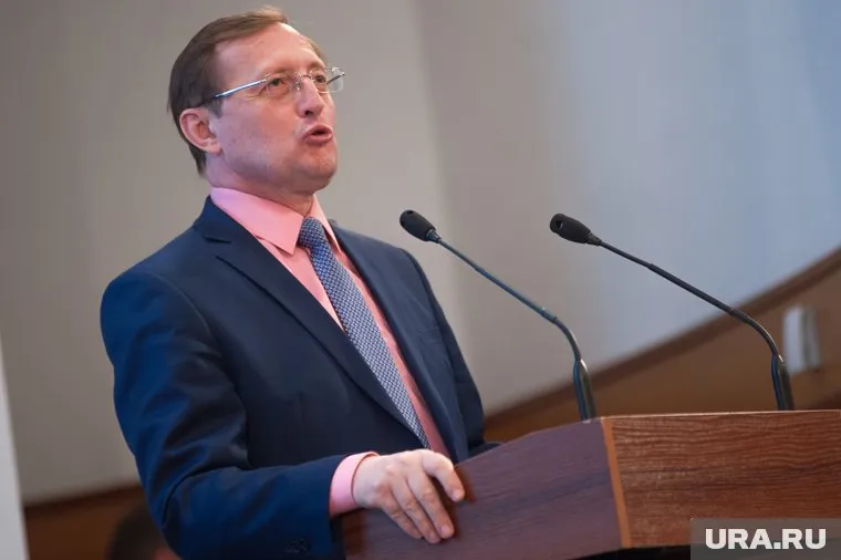 Павел Креков рассказал, что попасть в ТЦ можно даже после одного компонента вакцины