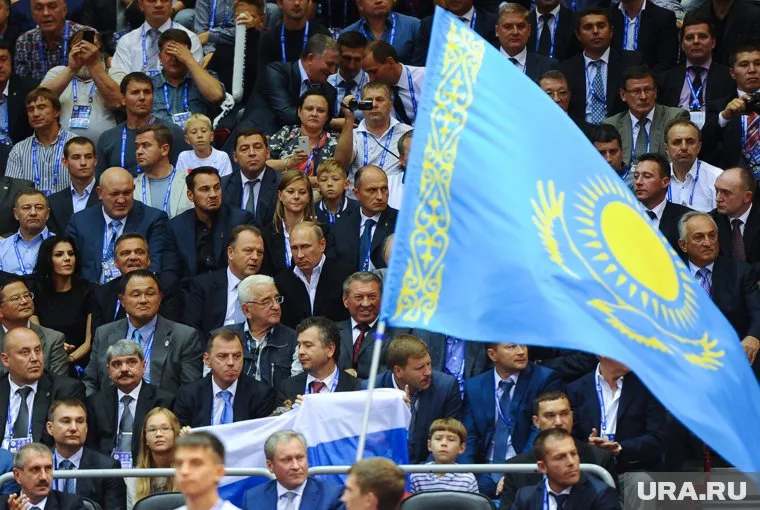 Казахи не одобрили призывы посла Петра Врублевского убивать россиян