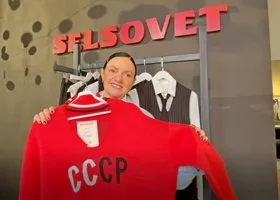 Основатель челябинского бренда раскрыла историю свитера главы МИДа Лаврова СССР