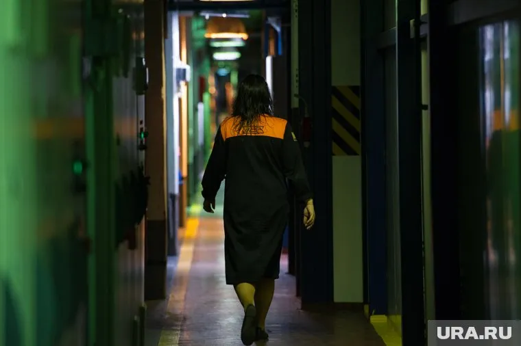 С 1 мая сотрудникам предприятия поднимут зарплату